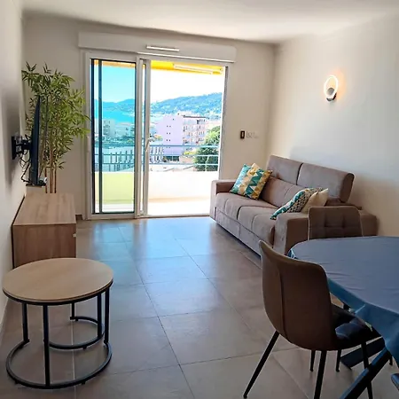 3 Pieces Vue - Clim - 5 Min De La A Pied Апартаменты *