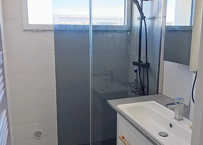 3 Pieces Vue - Clim - 5 Min De La A Pied Διαμέρισμα *