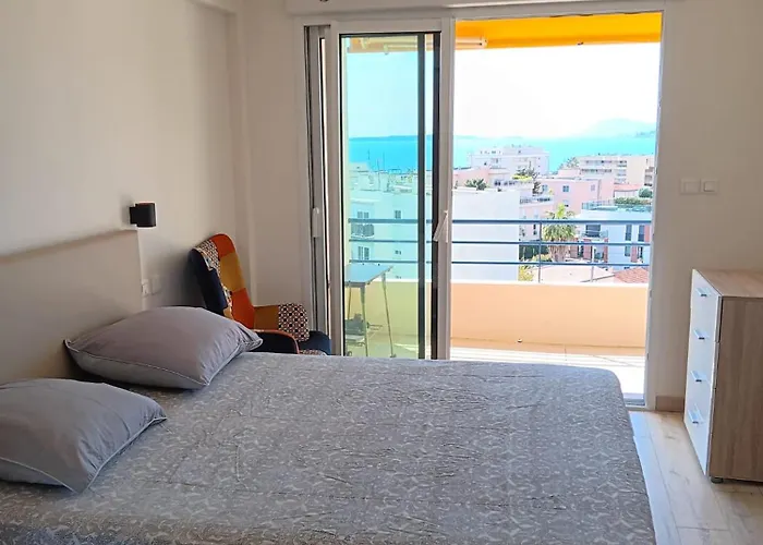 3 Pieces Vue - Clim - 5 Min De La A Pied * Antibes