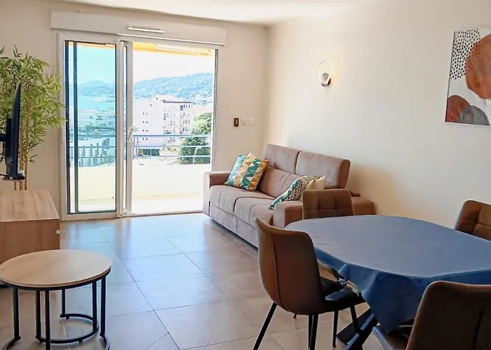 3 Pieces Vue - Clim - 5 Min De La A Pied Antibes